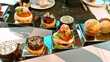 雅詩蘭黛的黑松露下午茶?! 維多麗亞酒店頂級呈現