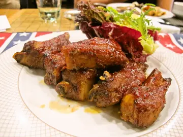 遠東Café「美」食嘉年華　　饗食好康大放送