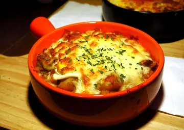 台北最平價日式焗烤咖哩飯 熱呼呼起司超牽絲！ 