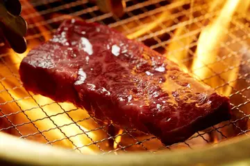 【新餐廳直擊】大口吃肉品酒　一起笑鬧談心❤今夜與三五好友們的微醺之夜
