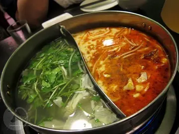 除了麻辣鍋還有新選擇~精選大台北地區5家特色火鍋店