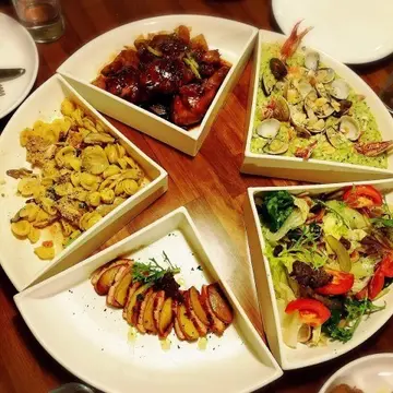 人客阿你誤會大了！第一次聽到這4家餐廳店名千萬不要想歪！