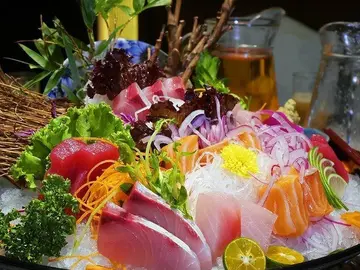 【優惠快報】酸菜白肉鍋,酸而不嗆太迷人;肥滋滋大肥鵝,吃半隻飽一個冬天。經濟部1000家美食優惠活動,快來參加