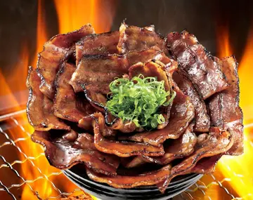 【NEWS】你沒走錯!?「燒丼株式會社」搖身變藝術殿堂!