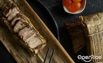 【台北信義】超萌金莎巧克力粽只有連假送！頂級伊比利豬等招牌菜變肉粽 最美高空餐酒館 CÉ LA VI Taipei首推限量端午粽禮盒