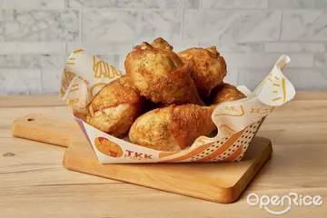 【全台】小資宅家必嗑！炸雞皮包覆糯米飯經典味只要銅板價 頂呱呱報稅季祭炸雞腿現省190元限時五天