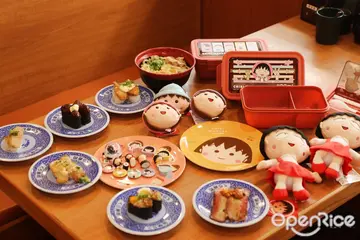 【全台】肉丸、壽喜燒、炸鮪魚排躍上壽司！加碼抽櫻桃小丸子實用小物 藏壽司限時兩周「極品享肉祭」搶占中秋美食版面
