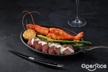 【全台】快找心儀對象一起吃!愛情運最強4星座到夏慕尼免費吃龍蝦 王品牛排套餐限時4天免費升級和牛主餐