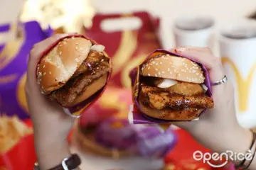 【全台】專「薯」台灣人的過年儀式!飯後必吃香酥紅豆派再回歸 麥當勞2023迎春「薯來堡」熟悉味回歸陪過節