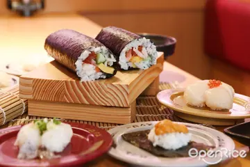 【全台】不用飛日本就吃得到澎湃「惠方卷」！一盤軍艦集結成「招財海鮮珠寶盒」 新春快到壽司郎這樣吃開運