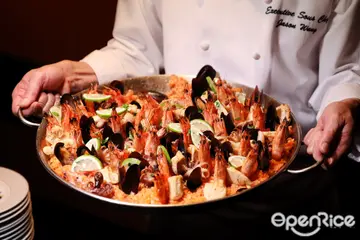 【台北大安】百萬烤爐烤出頂級肉串！西班牙海鮮飯吃出fine dining的精緻 遠東Café限期推「地中海饗宴」吃到飽