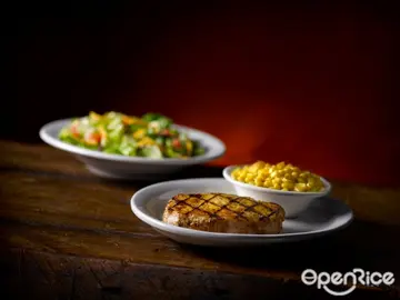【全台】限期一天!到牛排店不一定要吃牛 Texas Roadhouse豪祭「厚切無骨豬排」買一送一