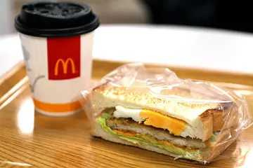 麥當勞早餐PK傳統三明治 哪一種最好吃？