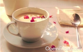 普洱玫瑰奶茶 