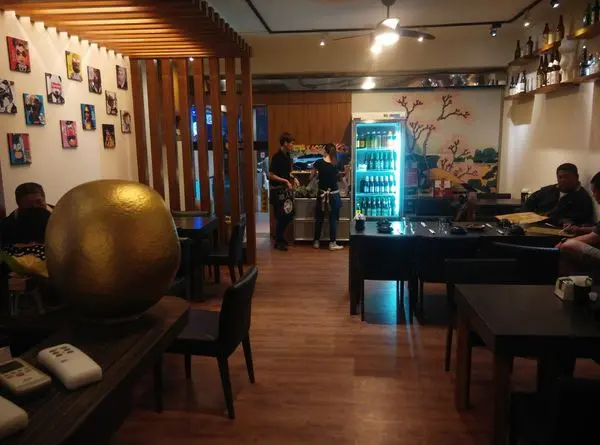 八老爺吃飽喝足