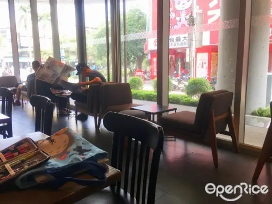 星巴克 新竹護城河門市