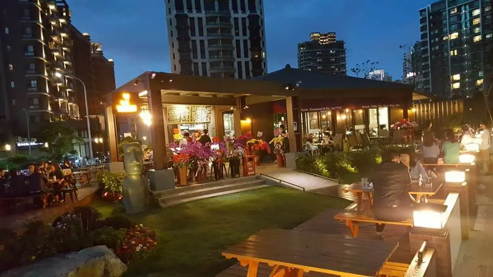 雲豪斯無國界料理 林口景觀店