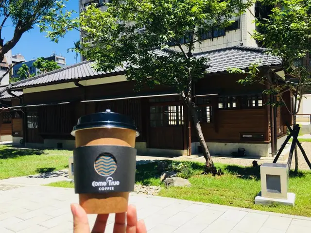 成真咖啡 桃園藝文町店-door-photo