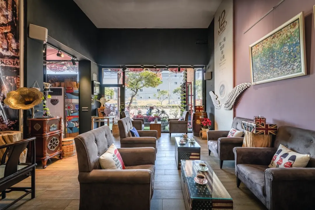 前方有路 飛帆旗艦店