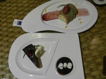 附餐甜點：栗子蒙布朗蛋糕&香蕉黑森林蛋糕