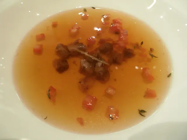 燉牛尾清湯