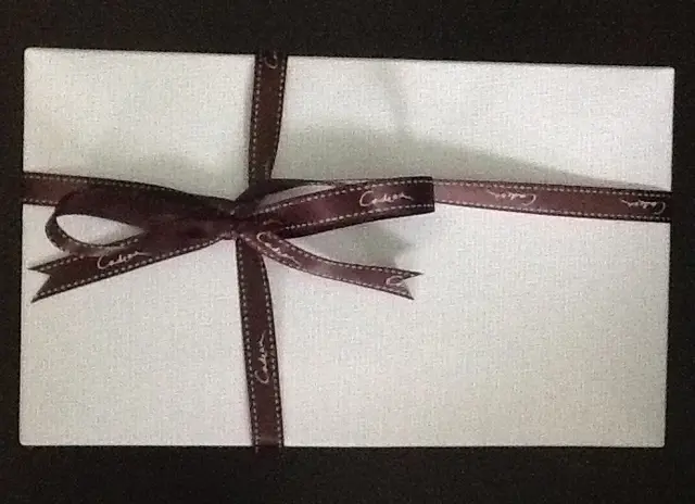 蛋卷包裝簡約、大方。