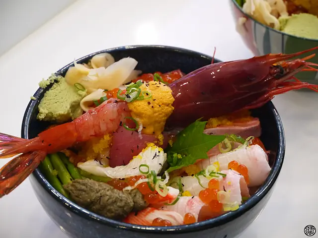 二男海鮮丼
