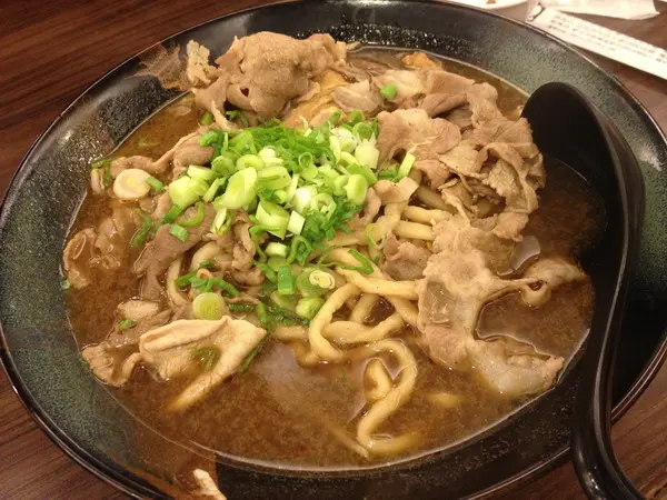 麻辣豬肉拉麵(微辣) 180元