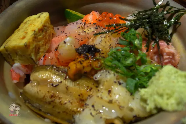 海鮮丼