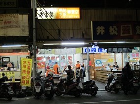 八方雲集 高雄榮總店