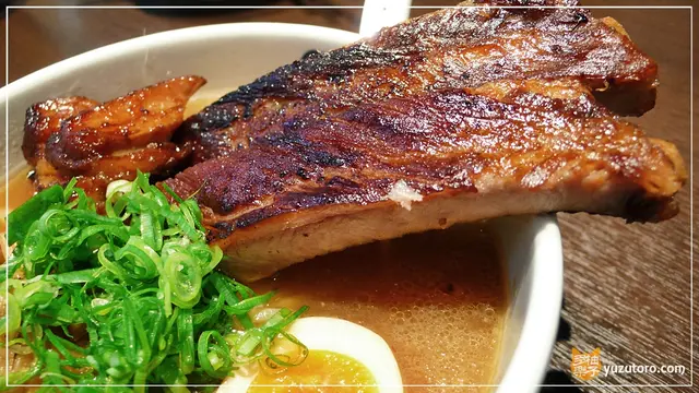 火烤雙肋排特寫