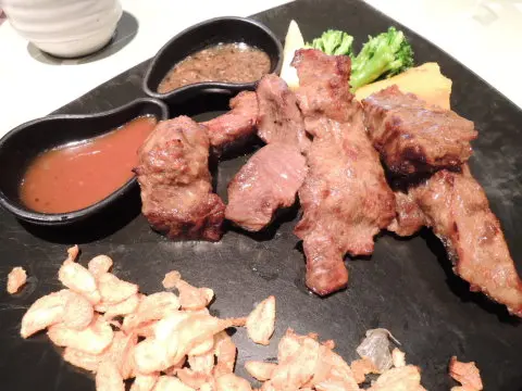 香蒜瓦片牛肉
