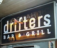 Drifters Bar & Grill