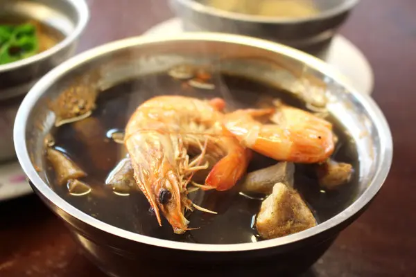 湯頭喝起來溫順甘醇