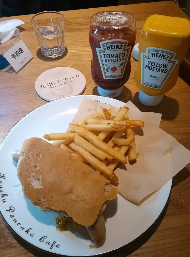 德式熱狗鬆餅捲