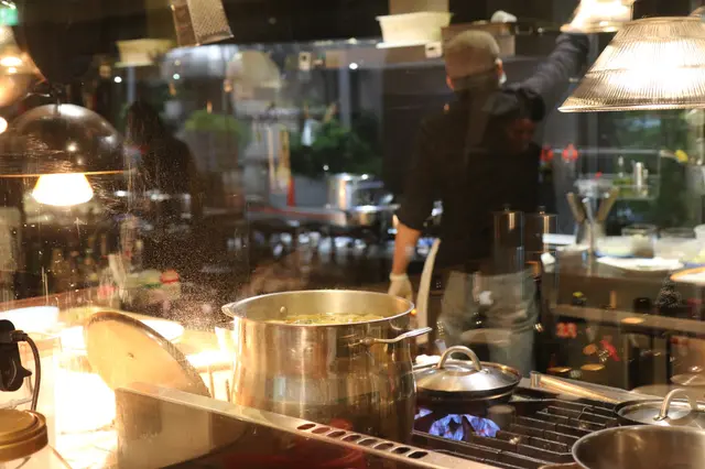 一號島開放式廚房