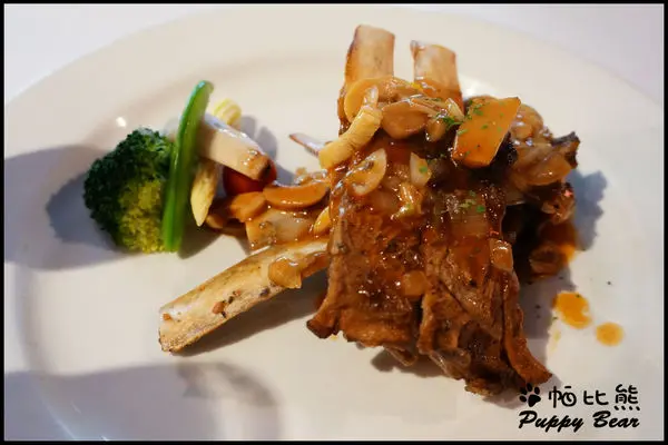 義式香料烤肋羊排