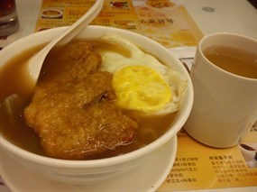 靚品香港茶餐廳