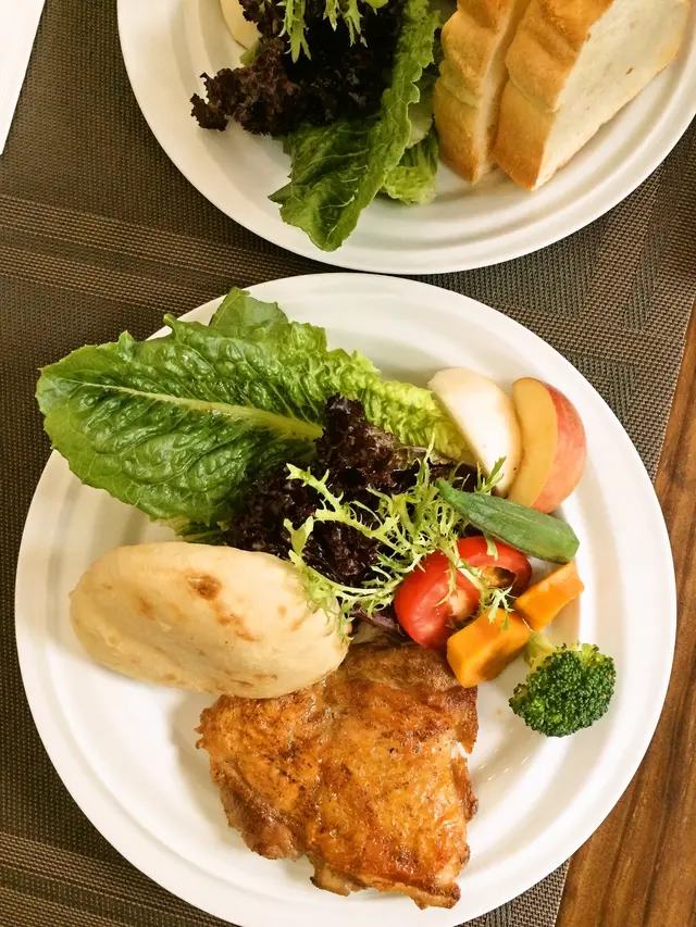 秘製香料雞腿排