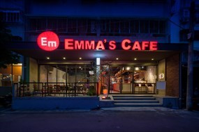 EMMA'S CAFE