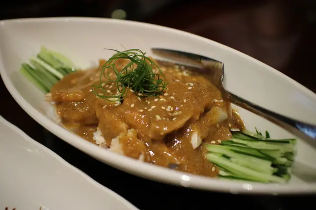 麻醬雞絲涼粉