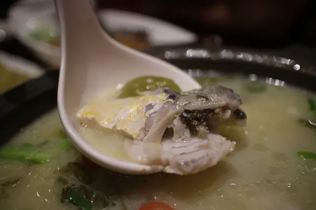 酸菜黃魚(辣)