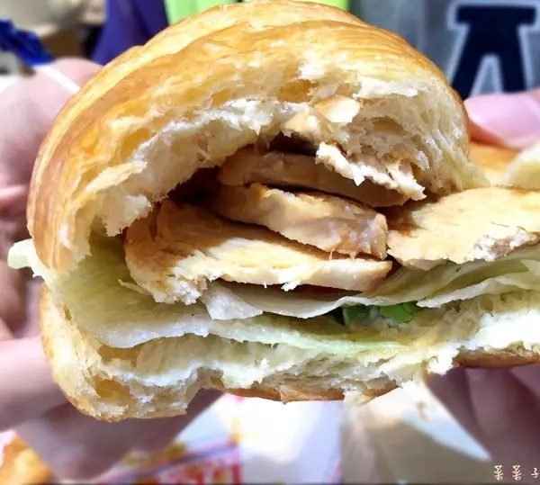 歐式照燒雞肉可頌