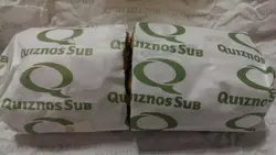 想說跟友人一塊分享,所以請店家幫我們切一半