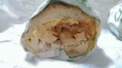 剖面照 有起司、雞肉、泡菜
