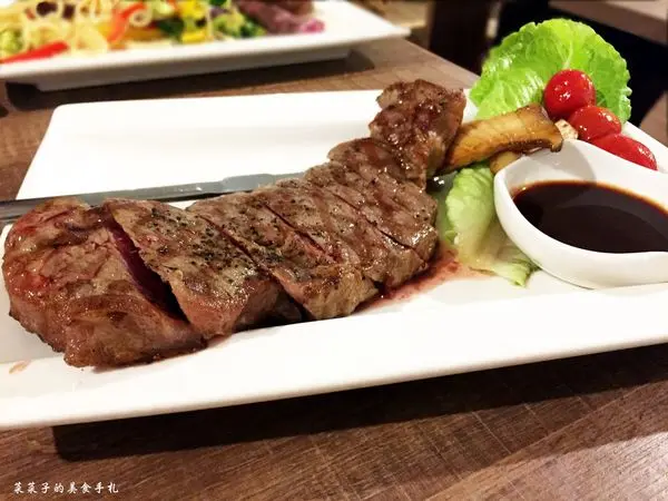 肉質較有韌度帶有火烤的香氣