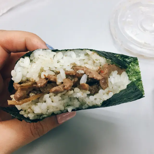 黑胡椒牛肉飯糰