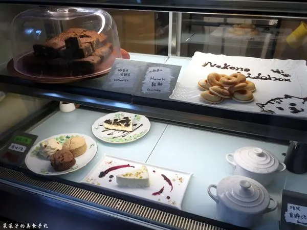 甜點櫃