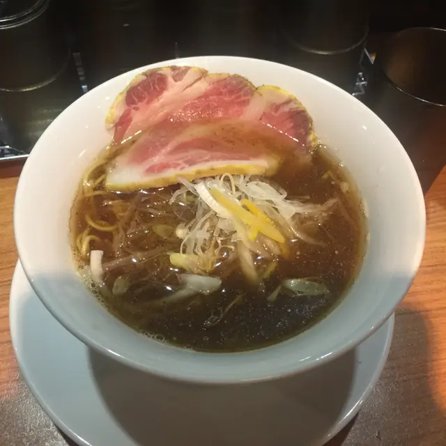 因使用大量花枝干熬煮,痛風患者禁食!