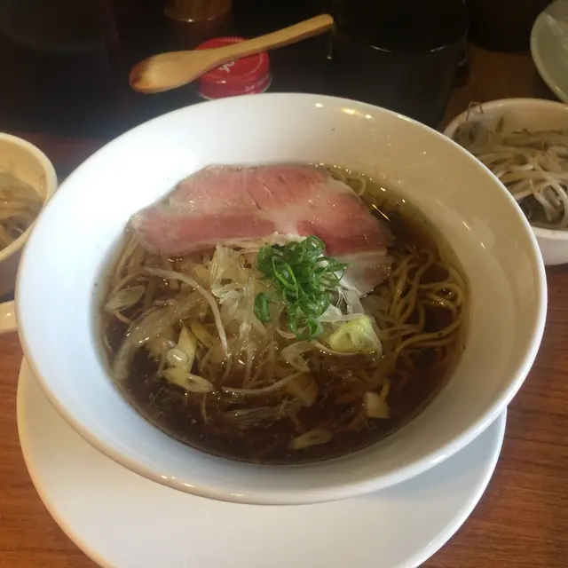雞湯醬油拉麵
